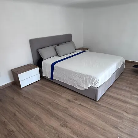 Апартаменты Trilli Loft - Wifi - Air Conditioning - Sea View *
